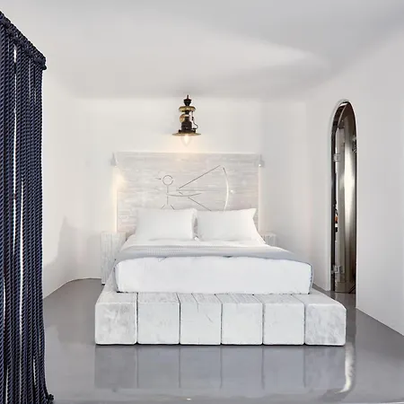 Hotel Homeric Poems