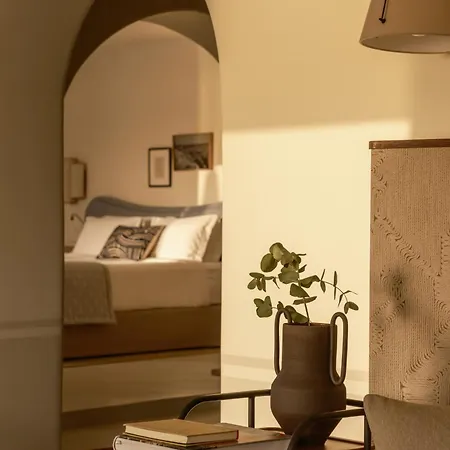Hotel Homeric Poems