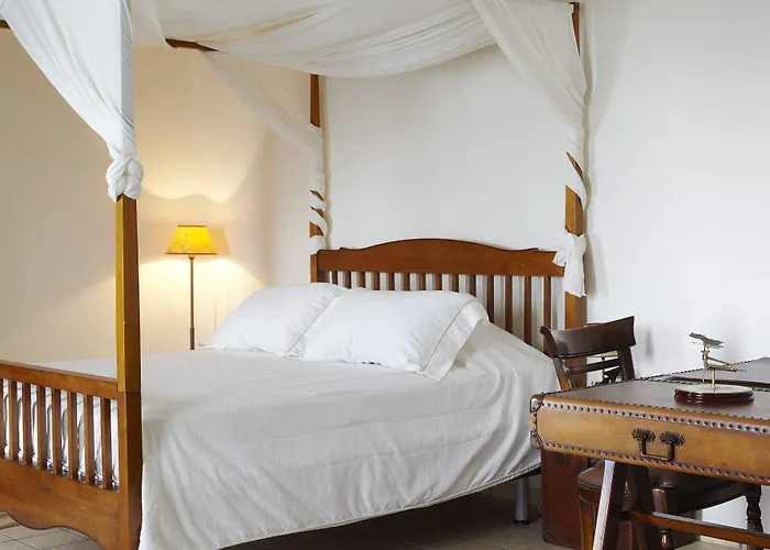 荷马史诗酒店 酒店 菲罗斯特法尼