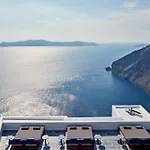 Homeric Poems Hotel Firostefani