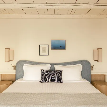 Otel Homeric Poems Firostefani
