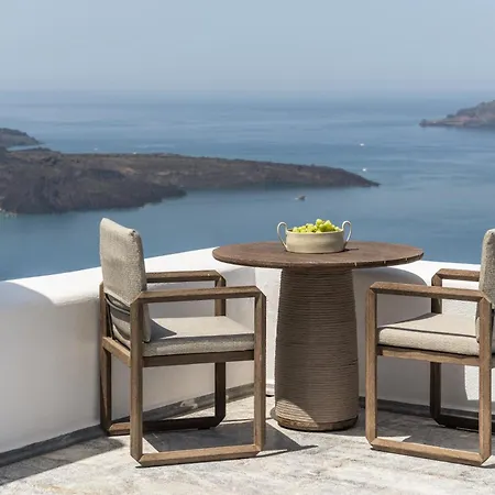 Homeric Poems Hotel Firostefani