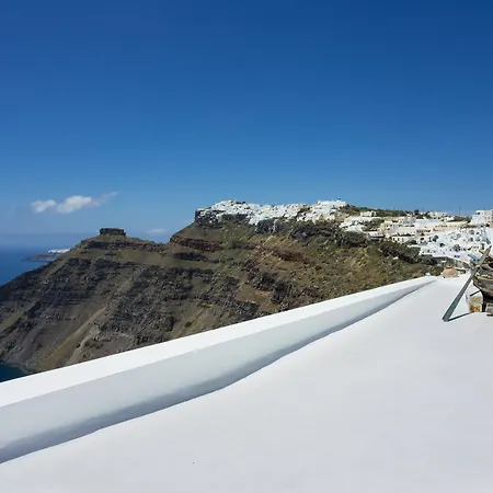 Otel Homeric Poems Firostefani