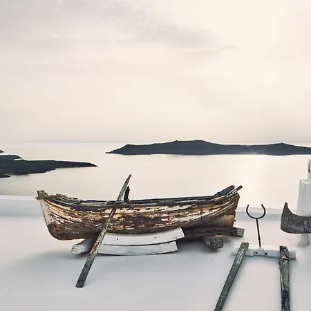 Otel Homeric Poems Firostefani