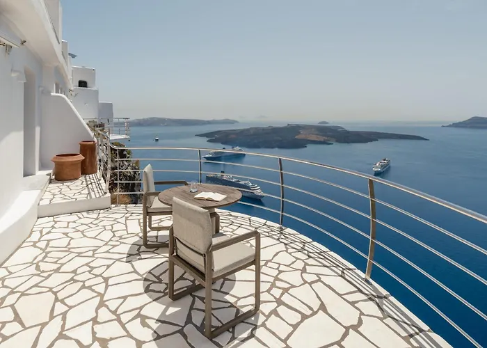 Homeric Poems Hotel 5*